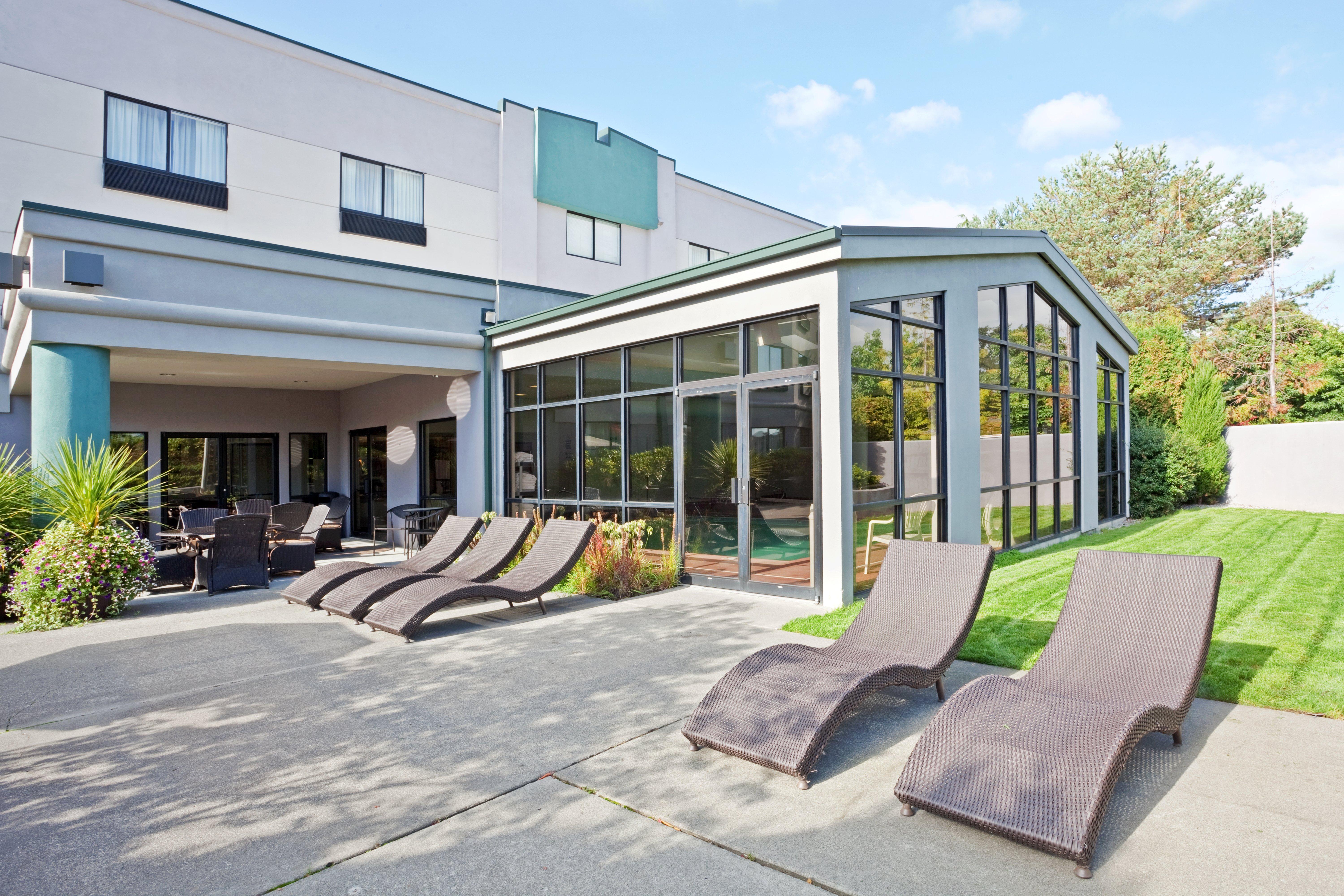 Holiday Inn Express Bellingham By Ihg Exterior photo